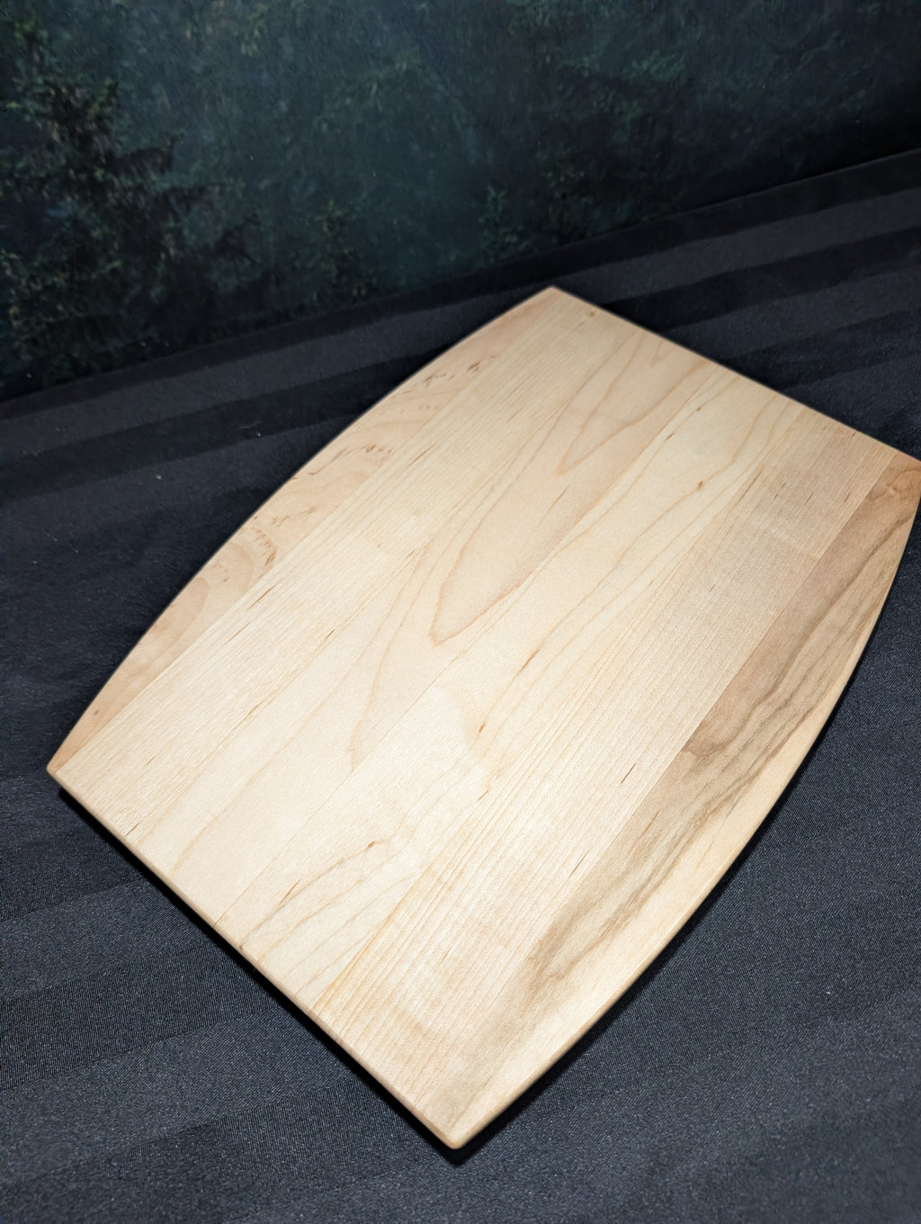 Home is Heart with Roof Cutting Board